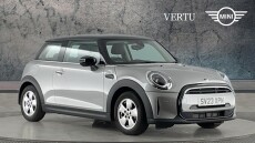 MINI Hatchback 1.5 Cooper Classic 3dr Auto Petrol Hatchback